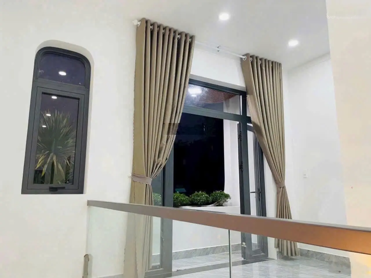 Thanh lí nhanh nhà Trần Quang Diệu, Phường 14, Quận 3. Dt 46,2m2 - giá 3,02 tỷ