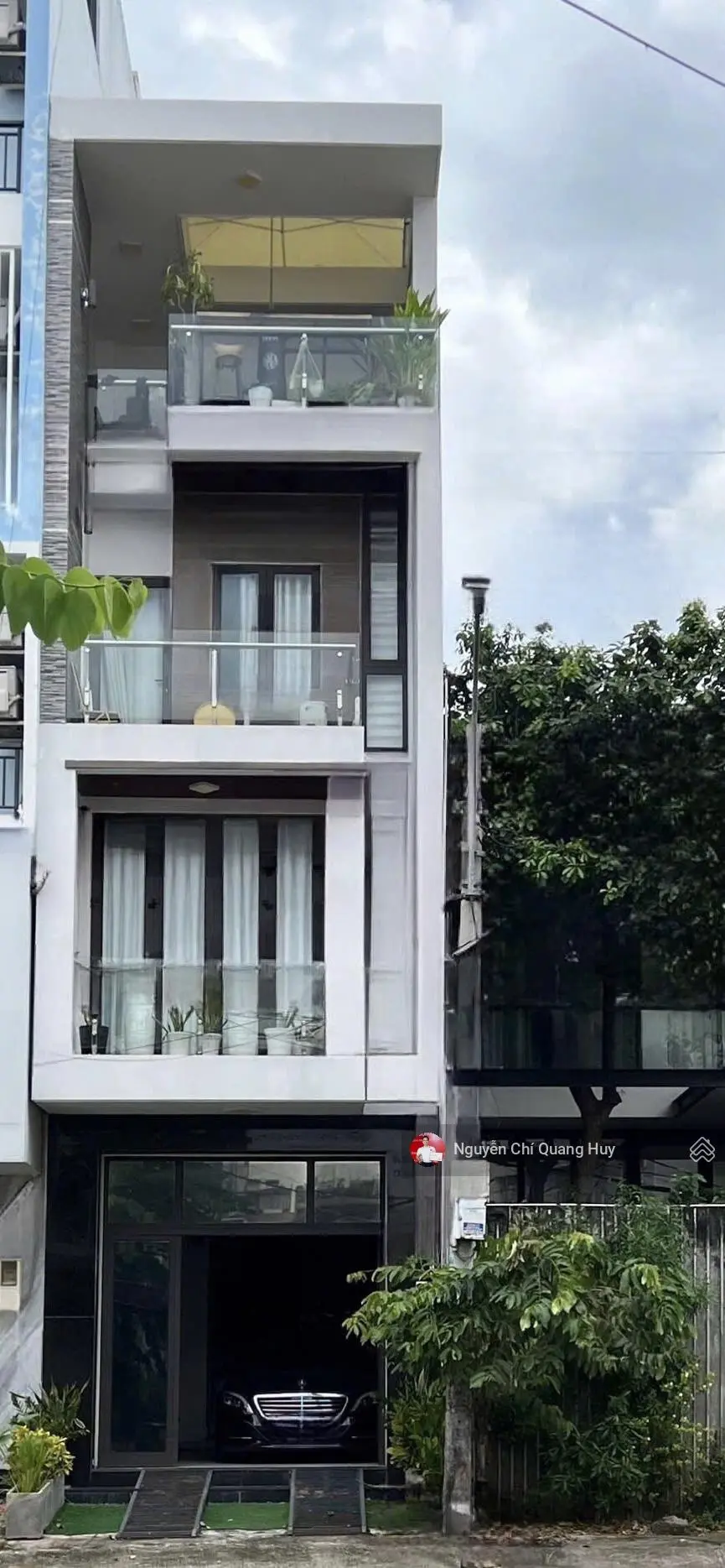 Nhà phố hiện đại mặt tiền đường số rộng 12m khu Cư Xá Ngân Hàng Quận 7 - 4m x 19m - giá 12,3 tỷ