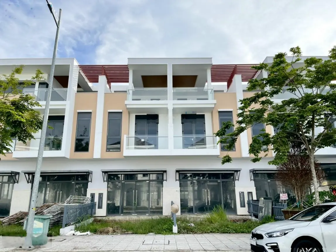 Nhà Phố Đảo Phú Gia, KĐT Phú Cường, Tp Rạch Giá 5x24m, 2 lầu gía 3.1 tỷ buông đuôi LH: 0901.089.288