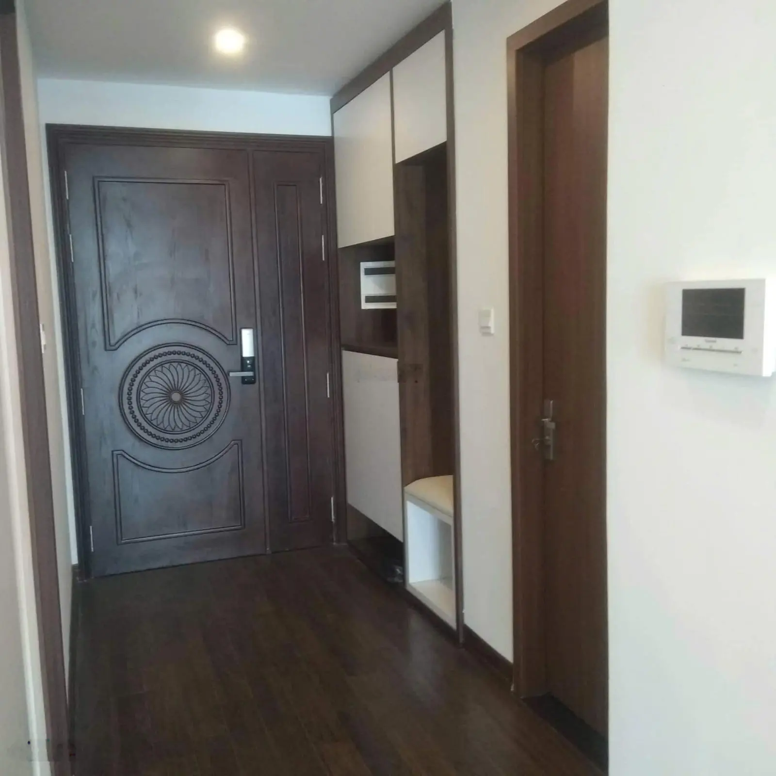 Chính chủ cần bán nhanh căn hộ 88m2 tháp A tòa D'Le Roi Soleil số 59 Xuân Diệu