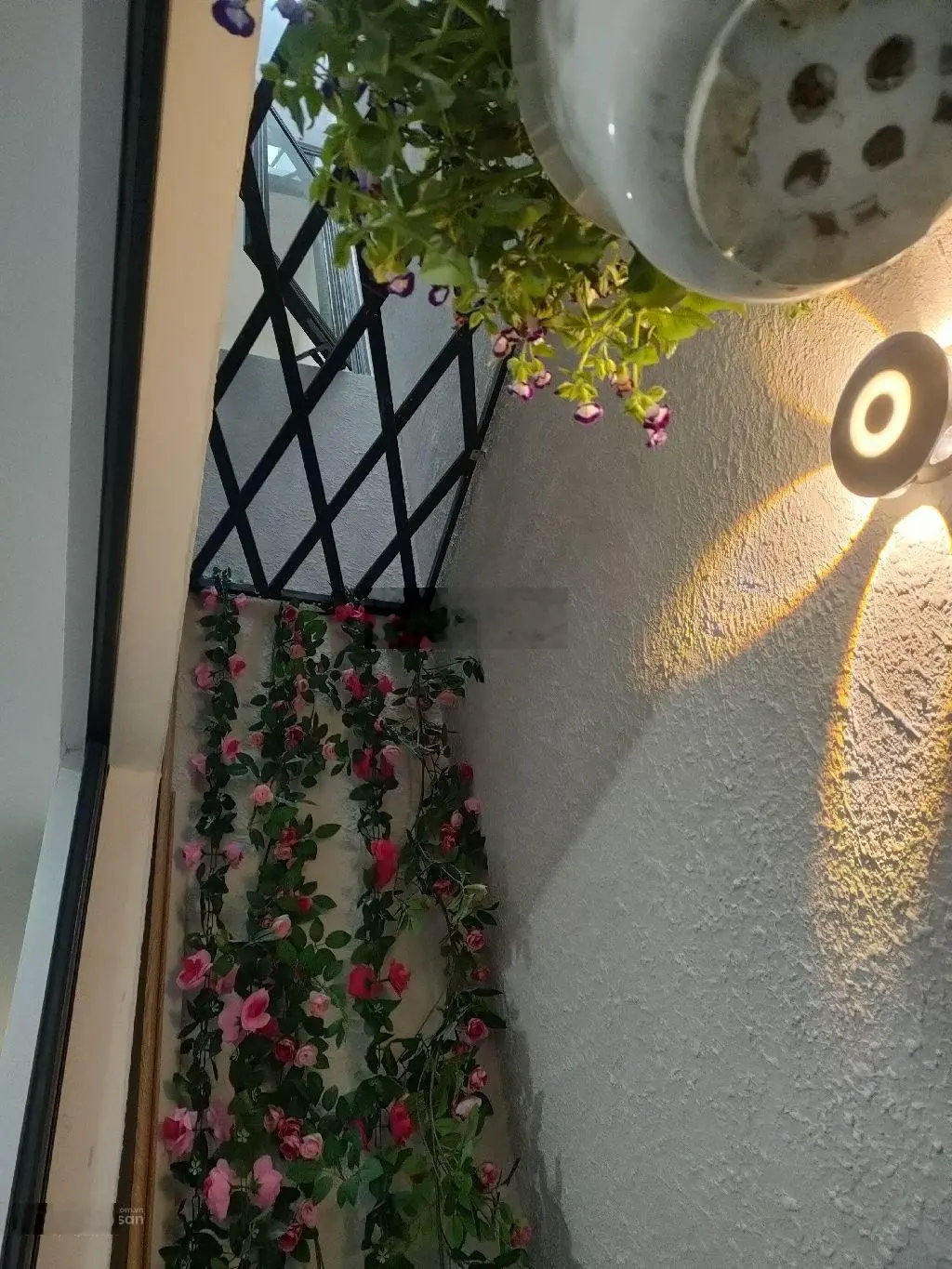 Chủ gửi bán nhà 2 tầng phạm nhữ tăng ,nhà cách đường tầm 10m chỉ 2 căn nhà,nhà đẹp full nội thất
