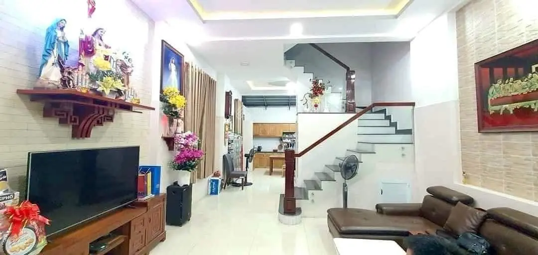 Hàng hiếm - căn góc 2 mặt tiền nhà 2 lầu siêu đẹp DT 70m2, khu bàn cờ đường nhựa 5m