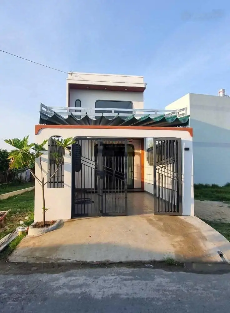 Chủ gửi cần ra căn nhà phố mẫu hiện đại, thiết kế đơn giản, DT 5x23m, giá 2tỷ4, 0866254115