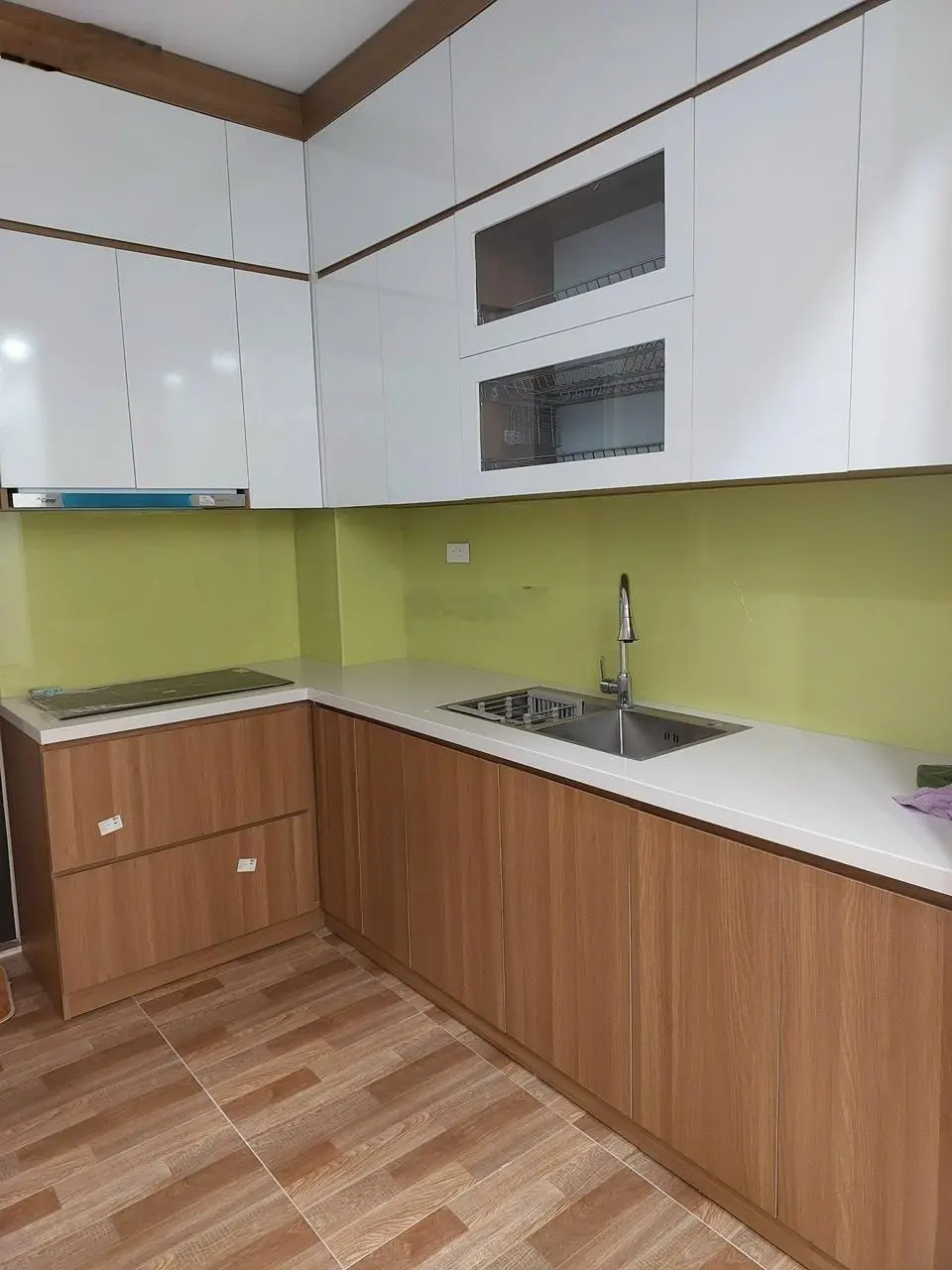 Em bán căn hộ tại HH Linh Đàm, tầng 20 view thành phố.Diện tích: 66 m2