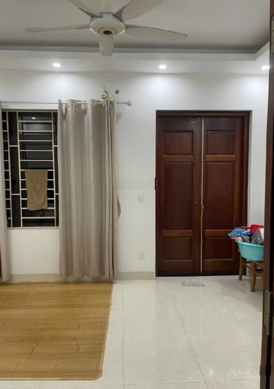 Bán nhà phố đức diễn, phú diễn_5 tầng thang máy_đường rộng thênh thang_ô tô vào nhà_dt: 62m_10,8 tỷ