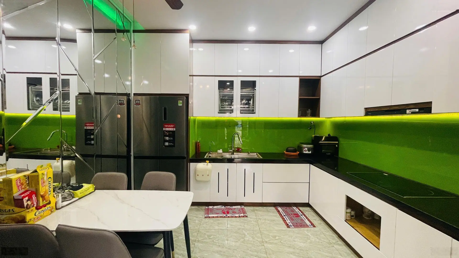 Bán Nhà Khu Dân Cư Phường Phước Hải, TP Nha Trang, nhà 1 trệt 1 lửng , 3pn, 2wc, ô tô tận cửa, SHR