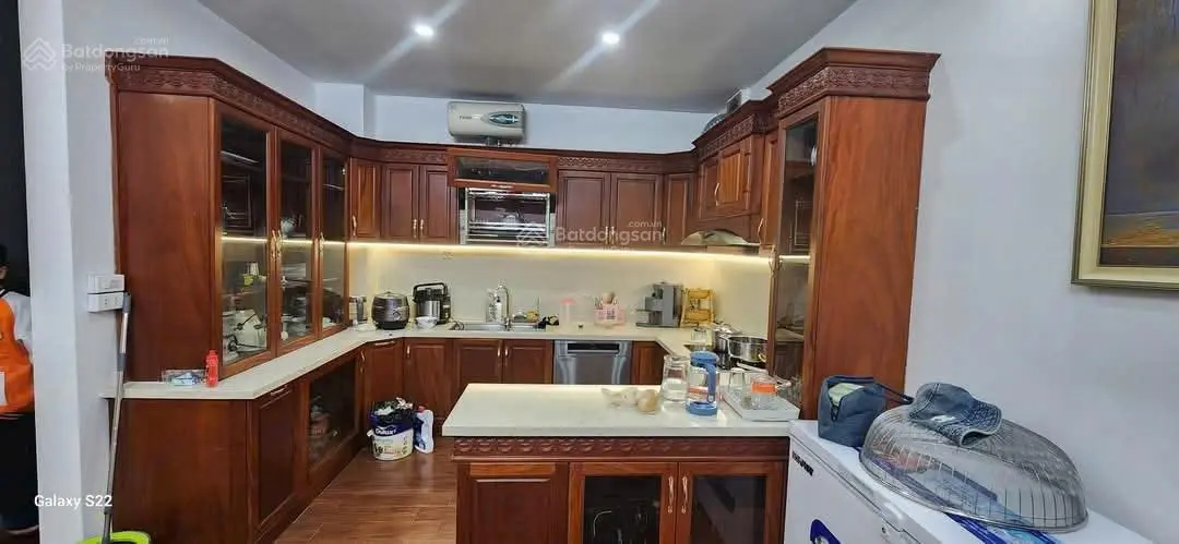 Đẹp hiếm thấy! Bán nhà Trung Kính, phân lô, ô tô tránh, 2 thoáng, nội thất 3 tỷ, dân xây, 78m2, 6T