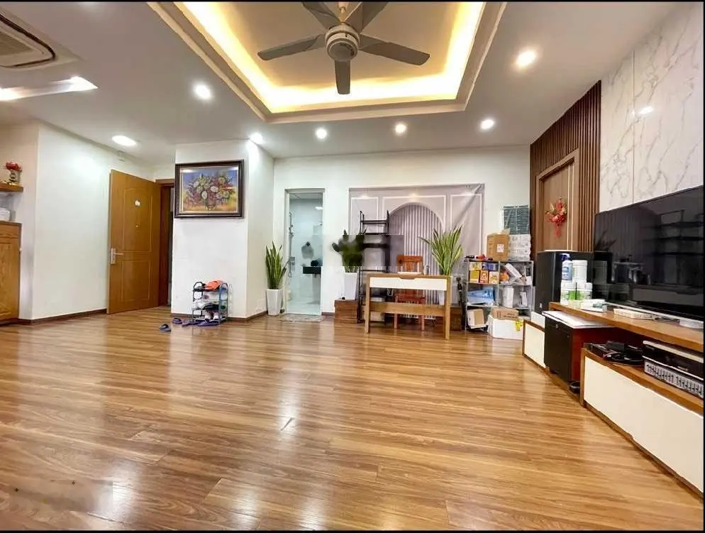 Bán chung cư Trung Văn, Nam Từ Liêm, siêu rộng 118m2, nhỉnh 4 tỷ, 3 ngủ