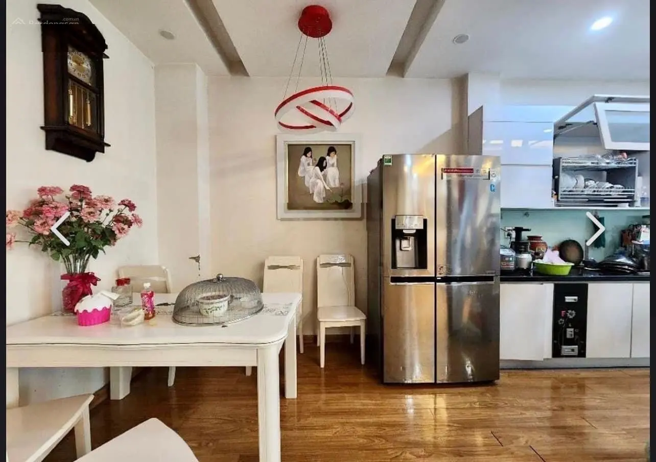 Phố vip! Hoàng Quốc Việt, Phân Lô, ô tô tránh, thang máy, kinh doanh, ở tuyệt vời, 65m2*5T