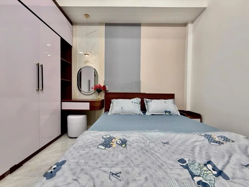 Gấp! Nhà 2 lầu full nội thất Nguyễn Văn Khối - Gò Vấp HXH chỉ 4.2 tỷ
