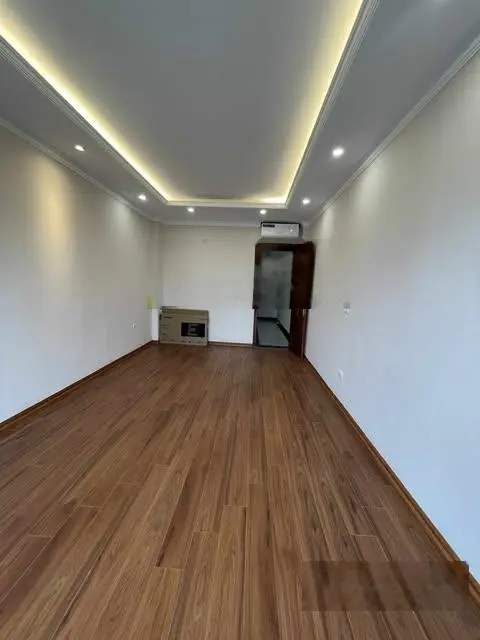 Bán nhà mặt phố Khương Đình 40m2x7 tầng, 24.7 tỷ Thanh Xuân. Kinh doanh bất chấp mọi loại hình