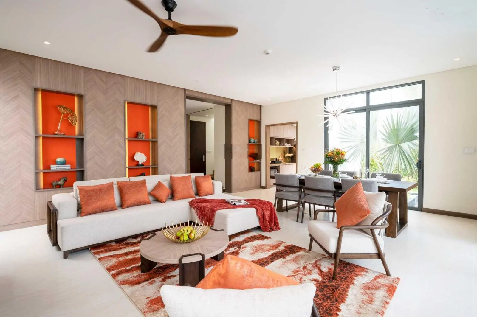 Biệt thự 3PN nghỉ dưỡng kế bên Melia tự do lưu trú tại Hồ Tràm - bàn giao nội thất tiêu chuẩn 5sao