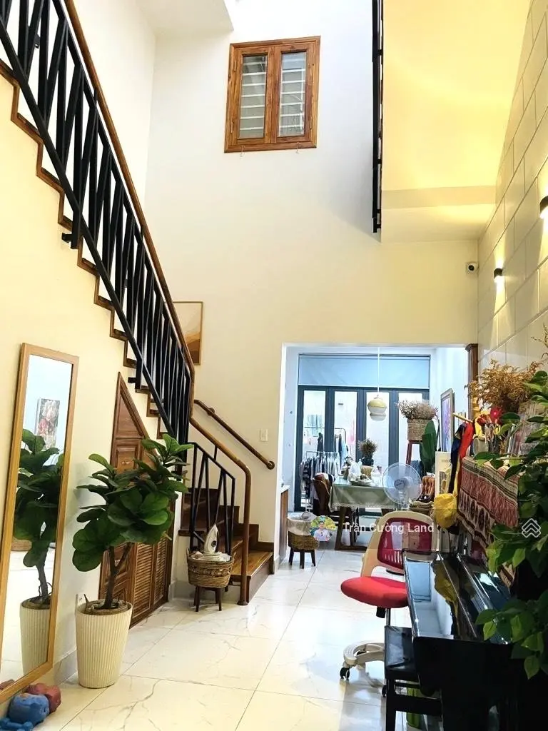Nhà đẹp tràn ngập mảng xanh 168m2 trục tô ngọc vân - thủ đức, oto ngủ nhà - 9tỷ nhỉnh