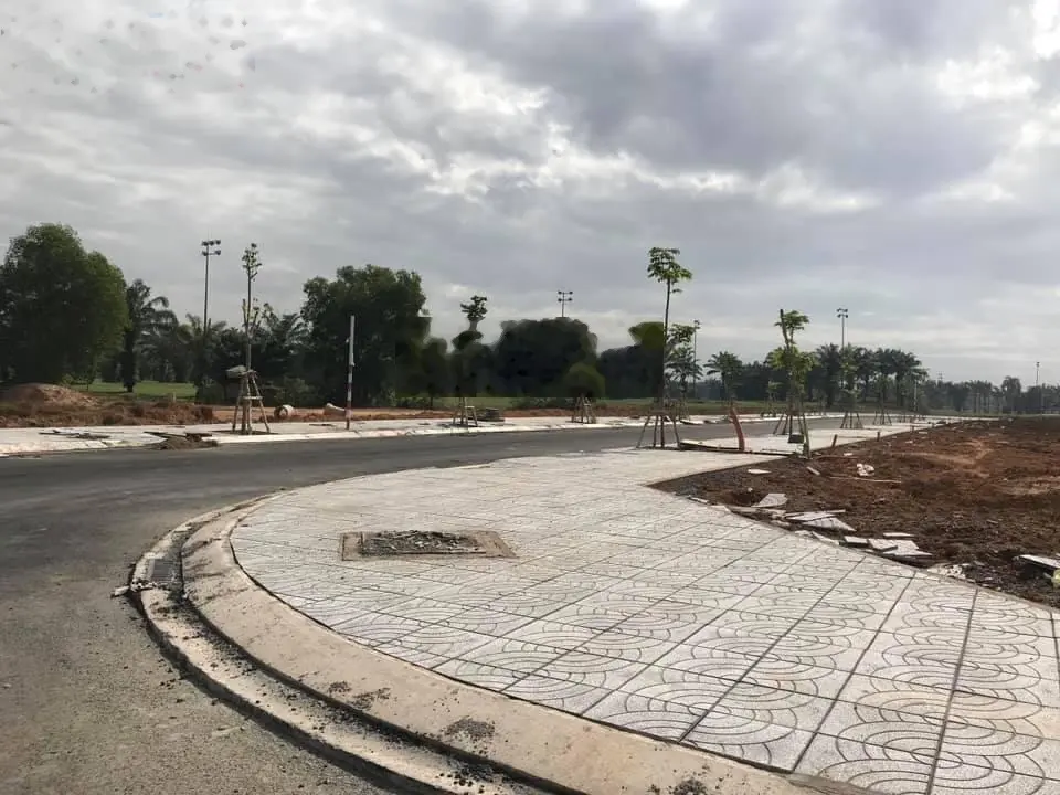 Lô góc view sông đường 18m khu Hưng Vượng Biên Hòa New City, chỉ 2,35 tỷ có sổ sẵn LH 0769 999 ***