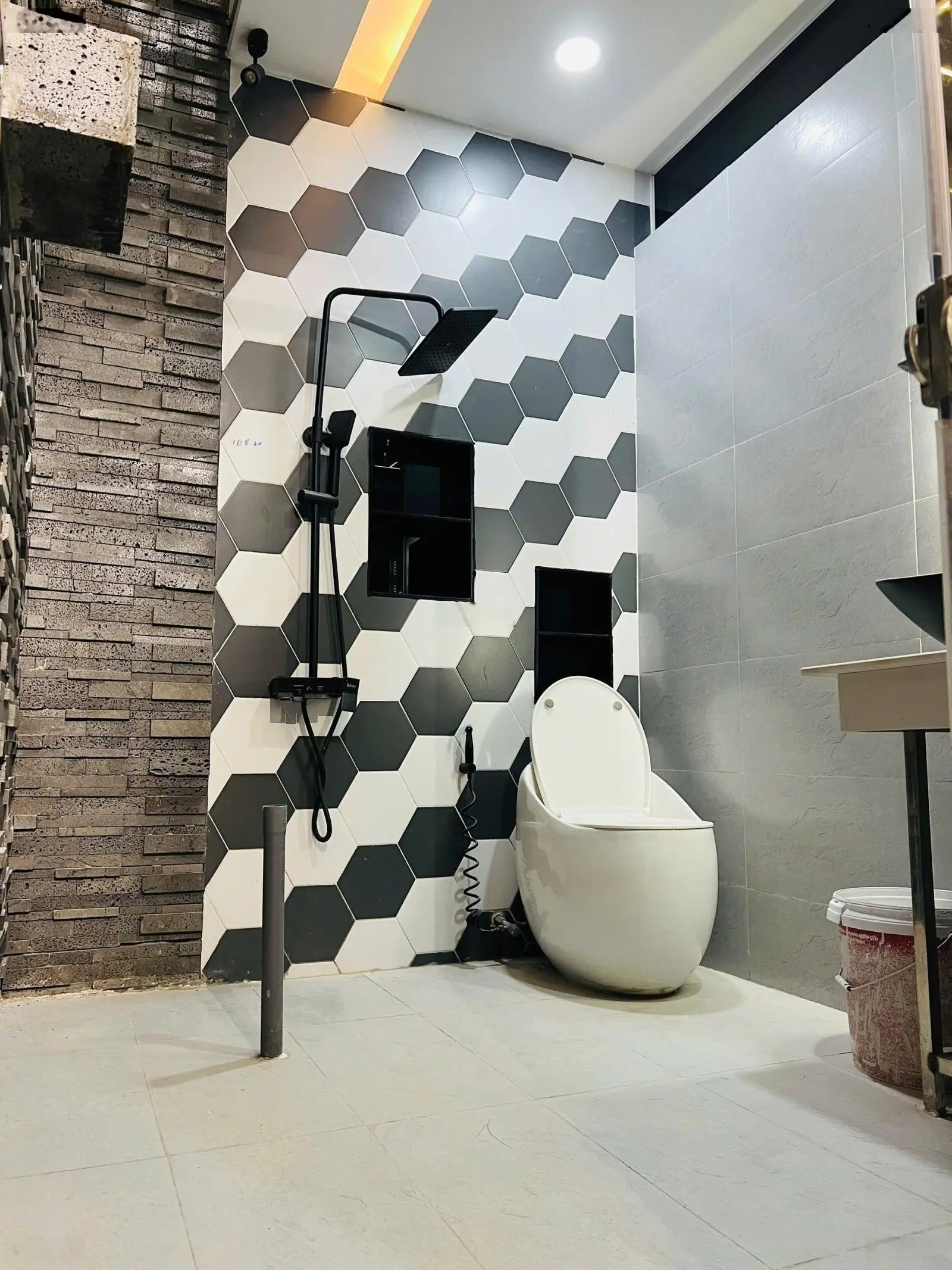 Bán NR 4PN 4WC tại Hương lộ 2, 6,5 tỷ, 50m2, hàng hot