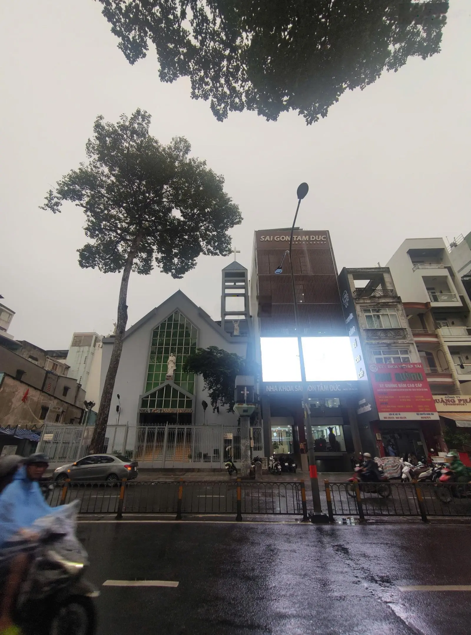 Nhà đẹp quận 10 Lê Hồng Phong, 6x6m, 3 tầng lung linh, nội thất cao cấp, 3.x tỷ