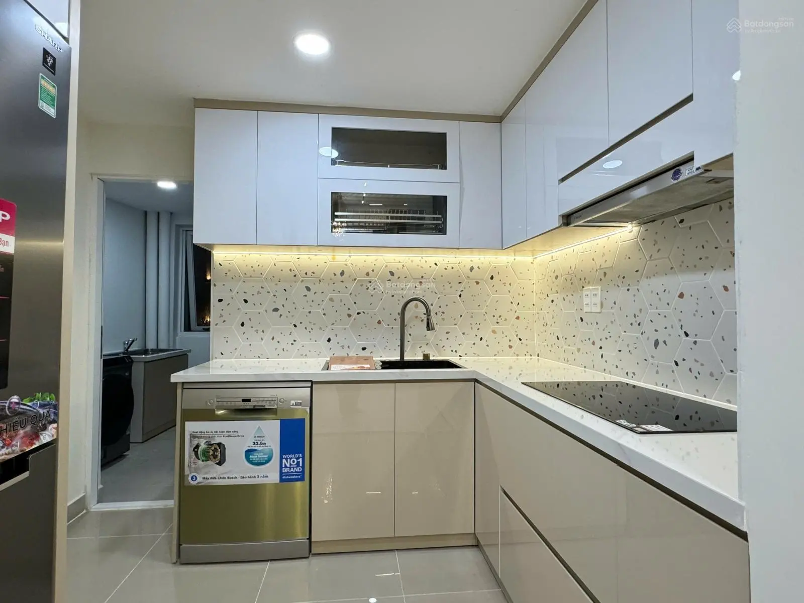 Kẹt Tiền Bán Căn Hộ Mỹ Phát Full Nội Thất, Có Ô xe Hơi