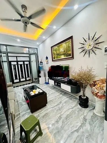 Rất cần bán căn nhà ở #Bạch_Mai, siêu đẹp, lô góc, ở luôn, 4T, 4 ngủ