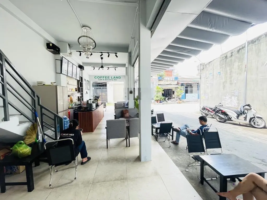 Bán căn góc Hương Lộ 2 - 80m2 - gồm 10 phòng trọ 1 mặt bằng - hẻm xe hơi - sổ riêng