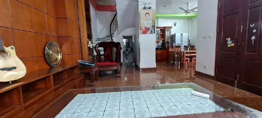 Phố phúc lợi - long biên- Nhà dân xây - ngõ ô tô đỗ cổng - giá đầu tư