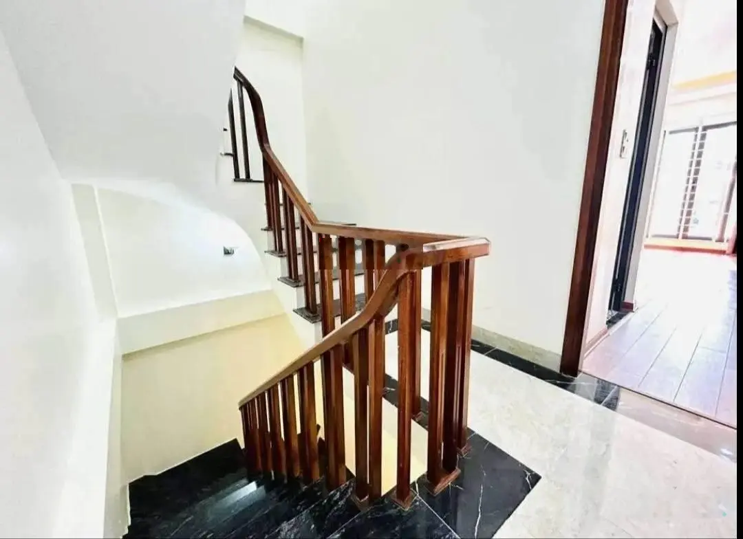 Bán nhà riêng 80 m2 đường Nguyễn Gia Trí, quận Bình Thạnh, thành phố Hồ Chí Minh