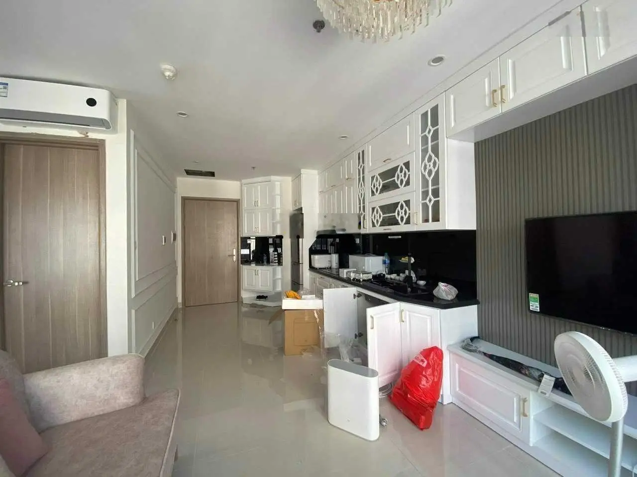 Nhanh tay sở hữu căn hộ 2PN + 1 góc diện tích 70m2 chỉ 2,45 tỷ tại Vinhomes Ocean Park Gia Lâm