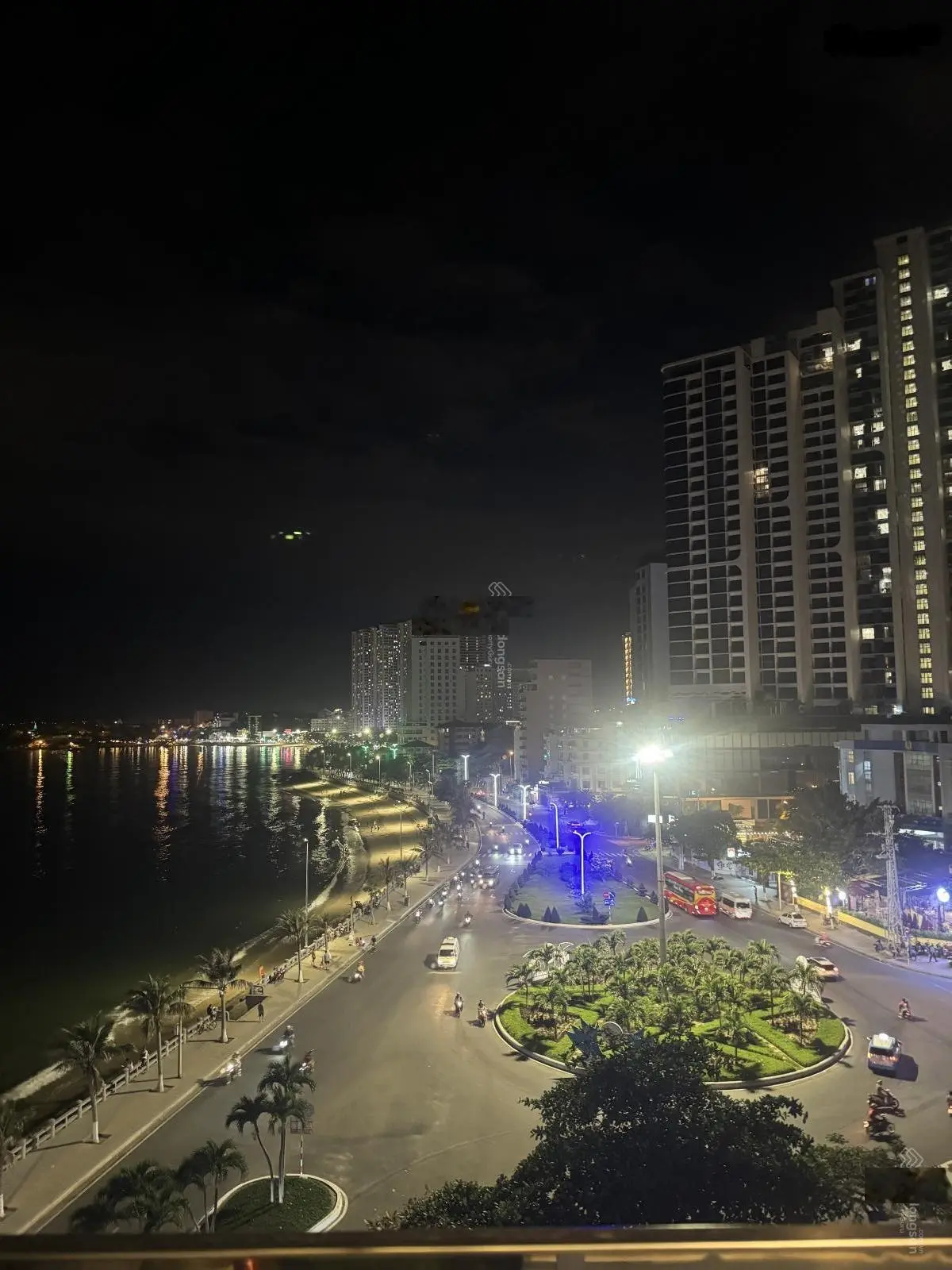 Bán nhà mới Sao Biển đang có thu nhập dòng tiền ổn định, cách biển Hòn Chồng 350m
