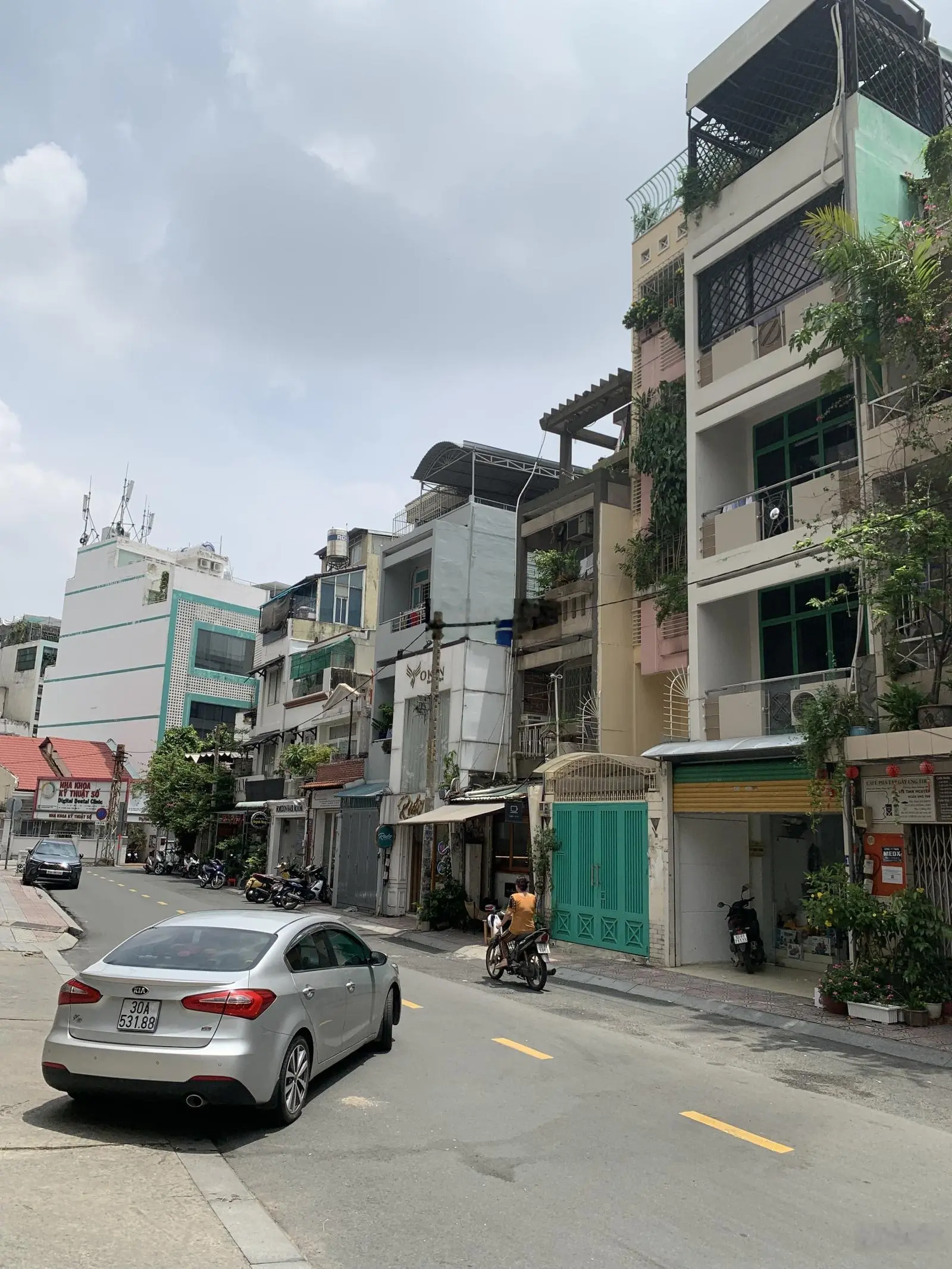 Bán nhà góc 2 mặt tiền Nguyễn Văn Nguyễn & Trần Khánh Dư, P. Tân Định, Quận 1