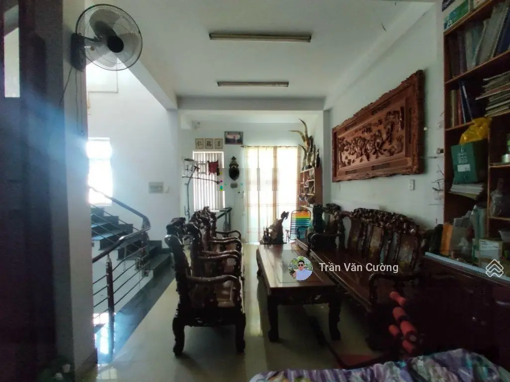 Giảm gần 2 tỷ, nhà mặt tiền 5 tầng, ngang khủng 6,54m, ra Vincom Lê Văn Việt Quận 9 5p, còn 13tỷ7