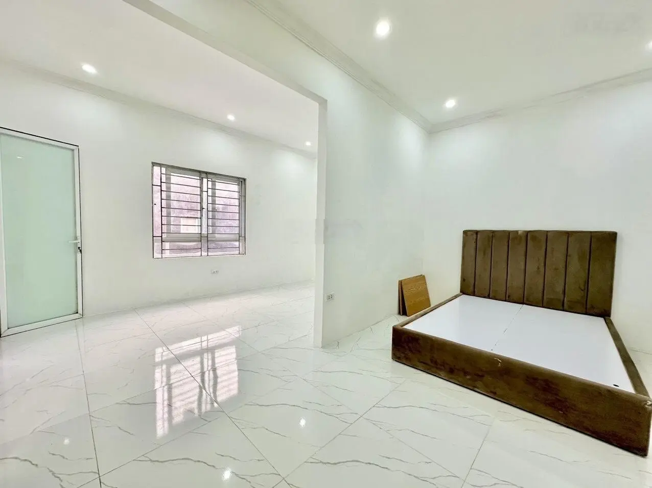 Hiếm - nhà Cẩm Văn, Tôn Đức Thắng đẹp sang thoáng sáng, 2 mặt thoáng 45m2 x 4 tầng chỉ 7 tỷ