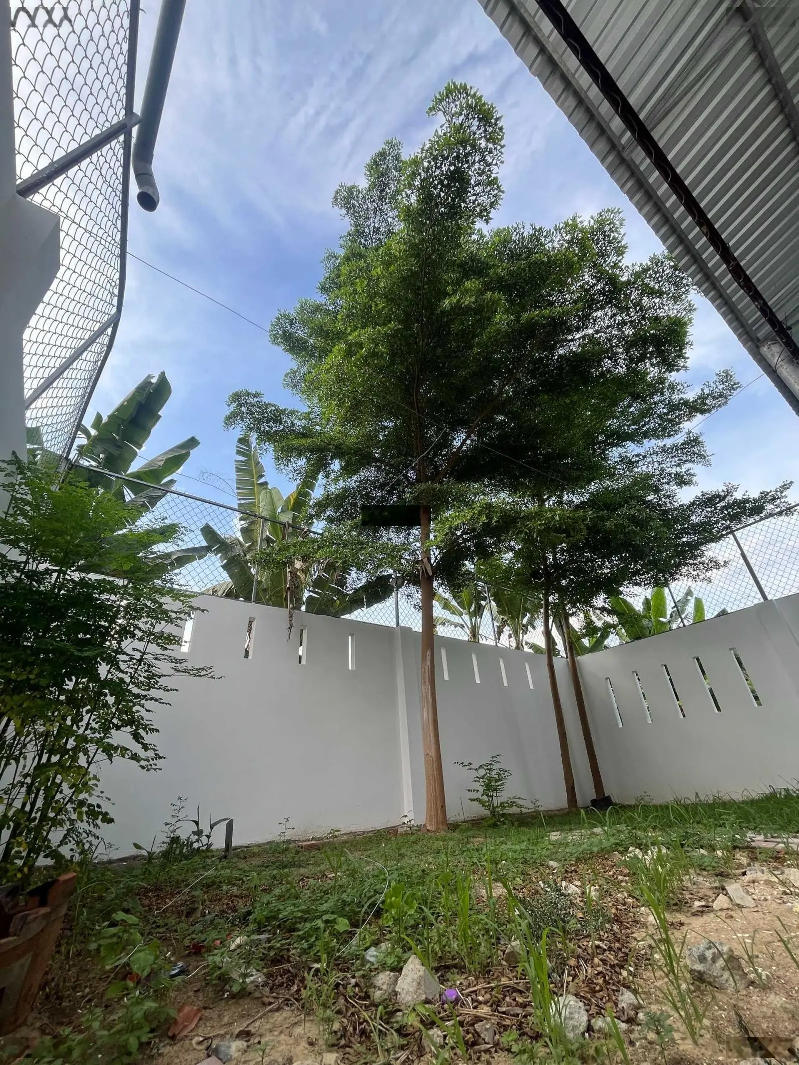 Cần bán gấp nhà 3 tầng mặt đường HL46 Vĩnh Trung - TP. Nha Trang ngang hơn 8m (giá tốt)