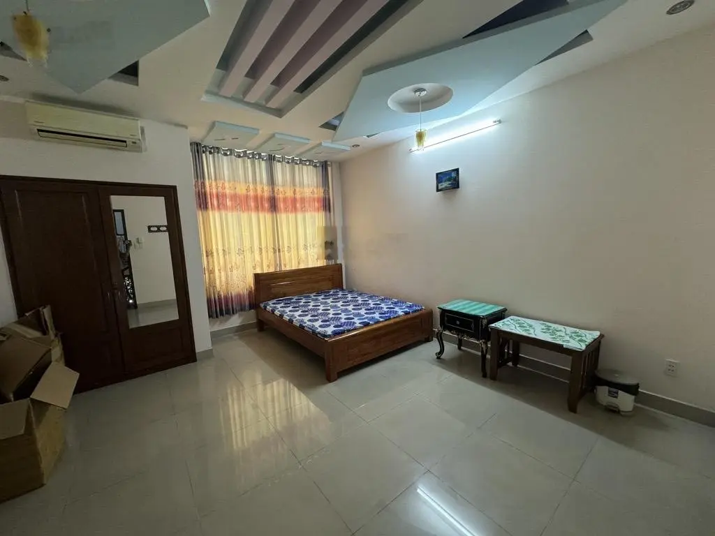 Bán nhà mặt tiền đường ngay khu tên lửa, 11,9 tỷ vnd, 90m2 view công viên nhiều tiện ích