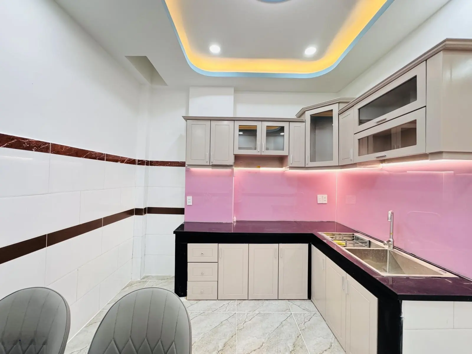 Bán nhà chính chủ đường 8m thông trục đường quang trung p14 gv