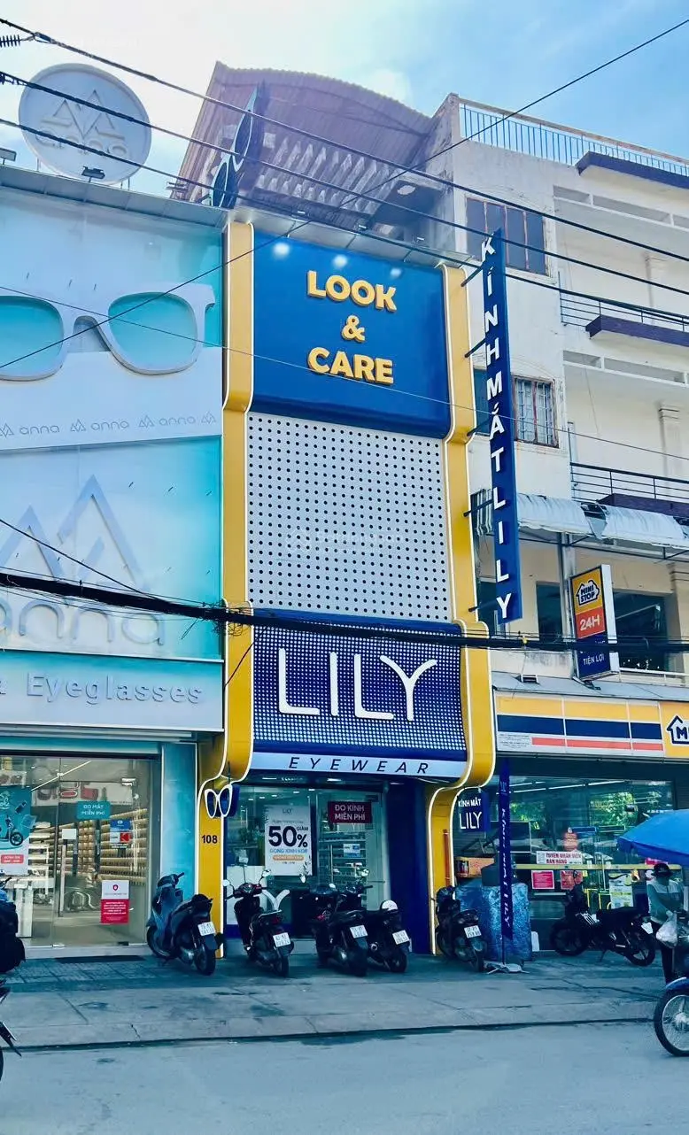 Hàng hiếm! Bán nhà MT Hoa Lan - Phố ẩm thực Phan Xích Long 5x17m, 5 Tầng HĐT 70tr - Giá 25 tỷ