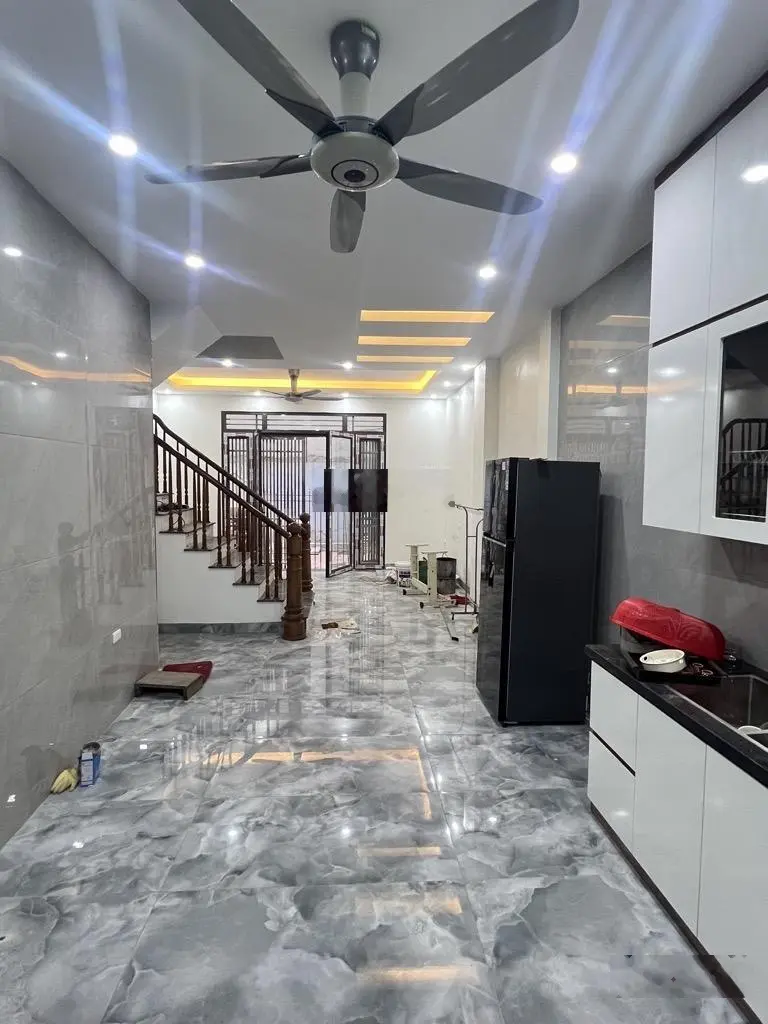 Bán nhà phố Phan Trọng Tuệ 40m2, 5 tầng lô góc 2 thoáng giá nhỉnh 5tỷ