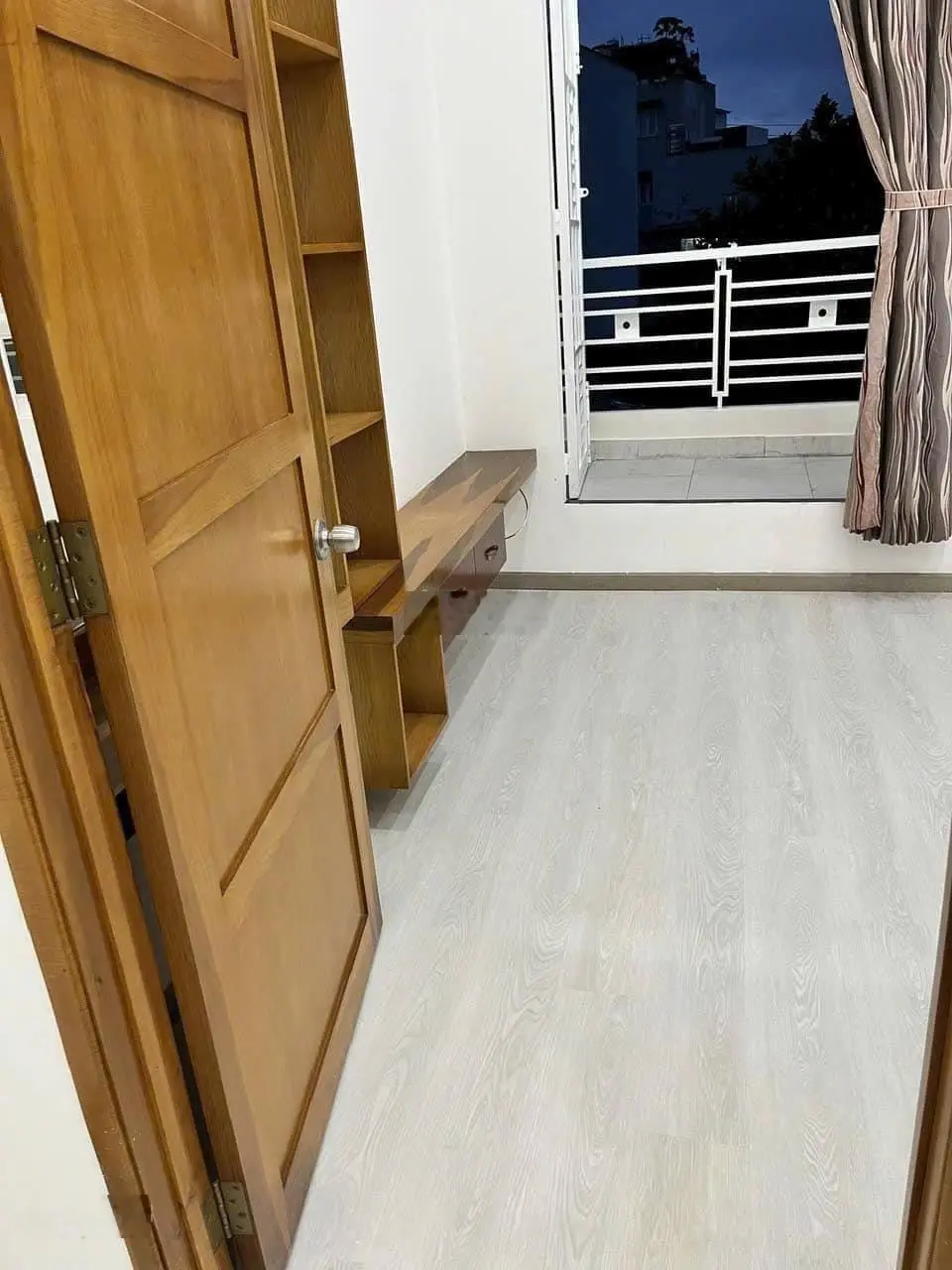 Bán nhà chính chủ Quận 2 giá tốt nhất khu vực Đ. Trần Não DT (60m2) vị trí hẻm 4m