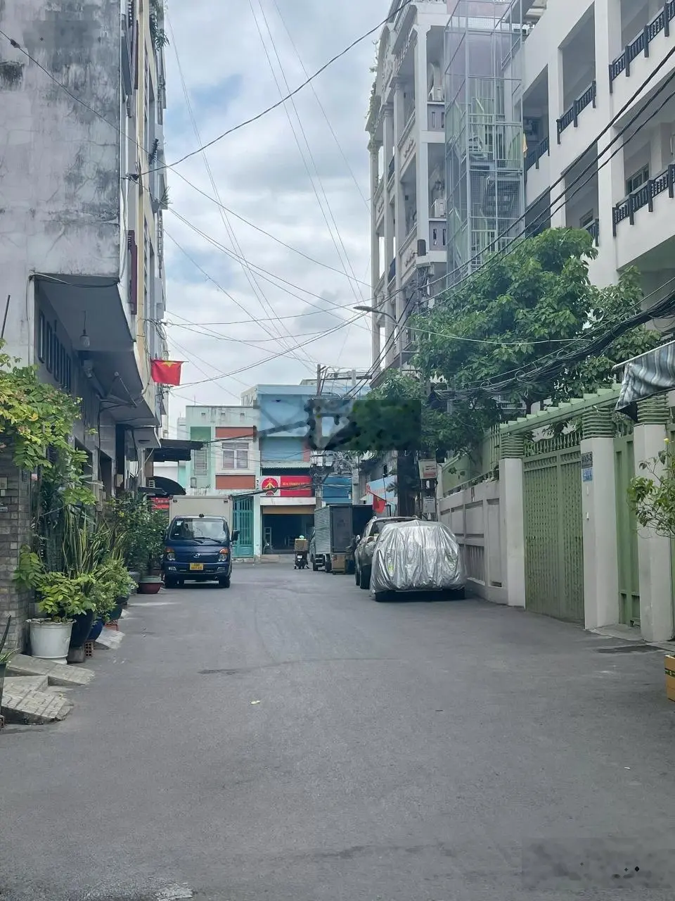 Diện tích khủng 9x20m đường Lê Văn Sỹ, Phú Nhuận - KC: 8 Tầng Sân Thượng - Giá 40 tỷ