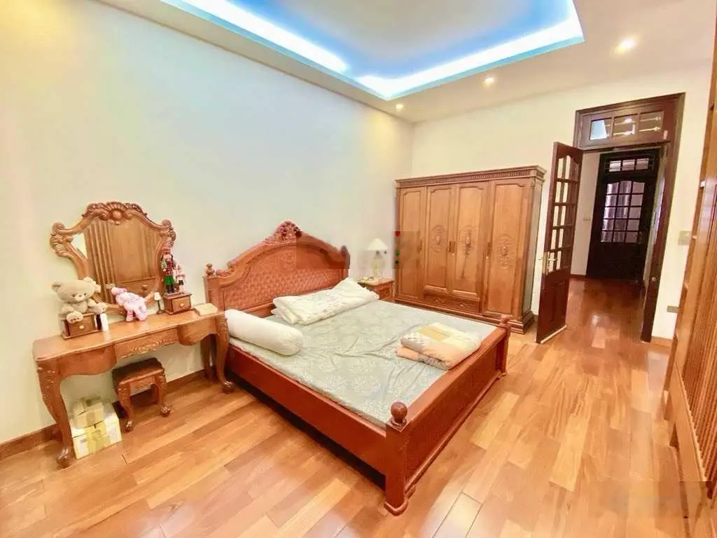 Bán biệt thự KĐT Mỹ Đình 2, Lưu Hữu Phước, 215m2, ô tô tránh, ở, kinh doanh, giá 35 tỷ, 0903 784 ***