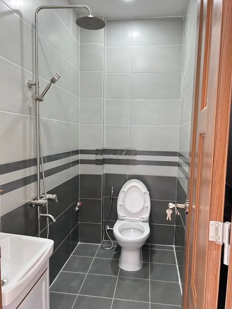 BÁN NHÀ ĐƯỜNG TÂY LÂN 3T850 3PN, 2VS, NHÀ ĐÚC BTCT SHR-HẺM XH HOÀN CÔN