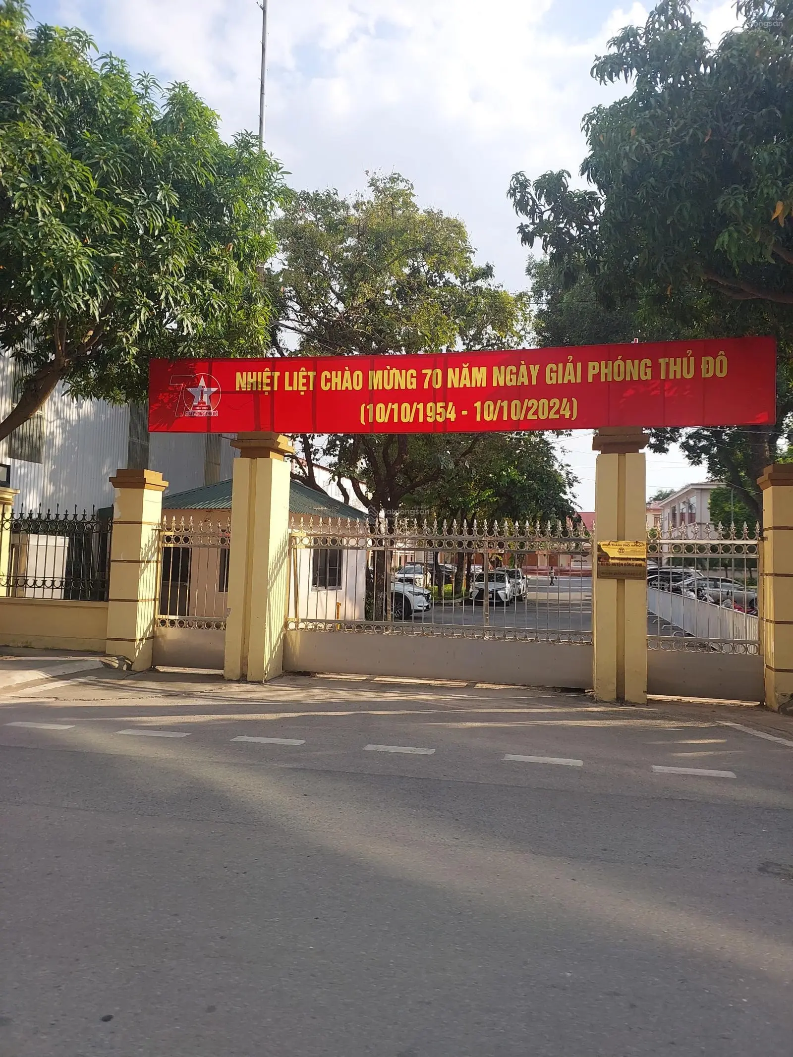 Bán 70m2- 2tỷ3 đất Uy Nỗ, Cao Lỗ - Trung Tâm Đông Anh!