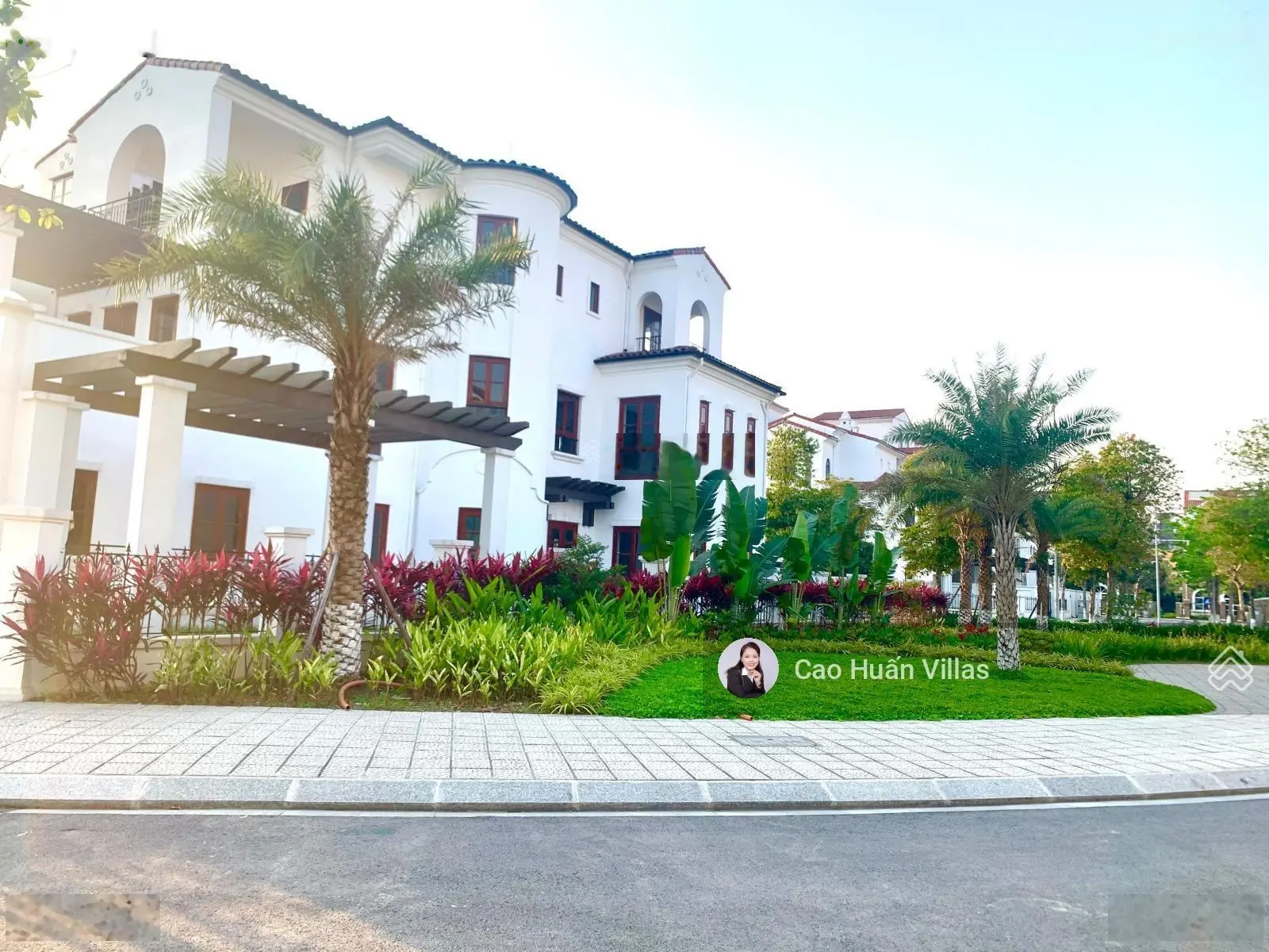 Bảng hàng VistaLago Sudico, khép kín, Savills, gần lối thông Vinhome SM City giá tốt nhất phía tây