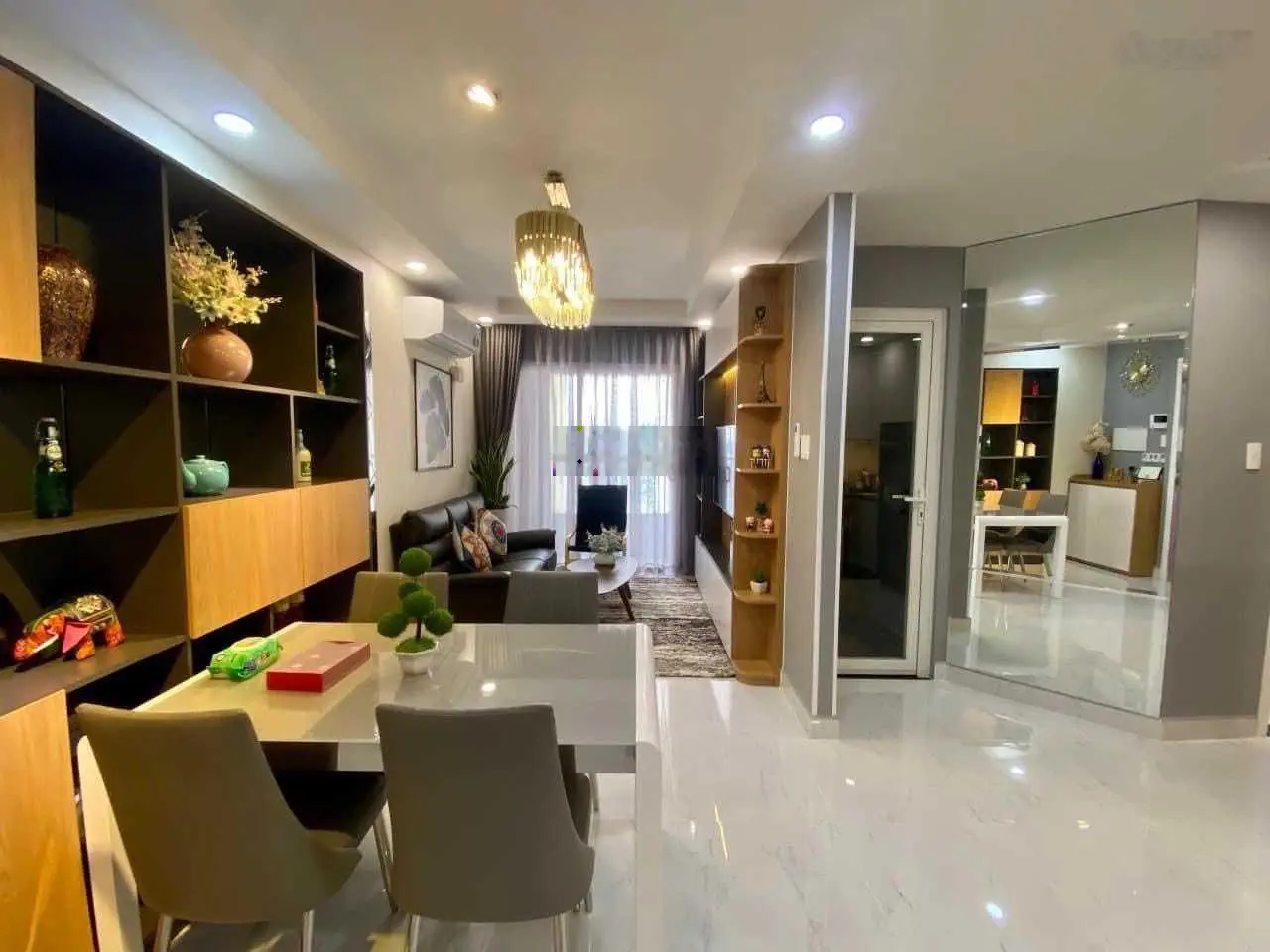 Bán căn hộ Botanic Tower, DT:93m2, 2PN, 2WC, có sổ, giá 4,65 tỷ (giá thật), LH 0903 318 *** Minh