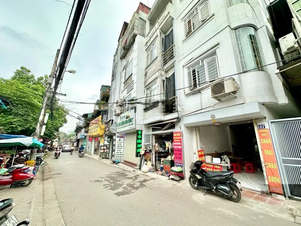 Mặt phố Thanh Lân, phân lô, vẻ hè rộng, ôtô tránh, KD, VP sầm uất ngày đêm, DT: 72m2, mặt tiền 5,5m