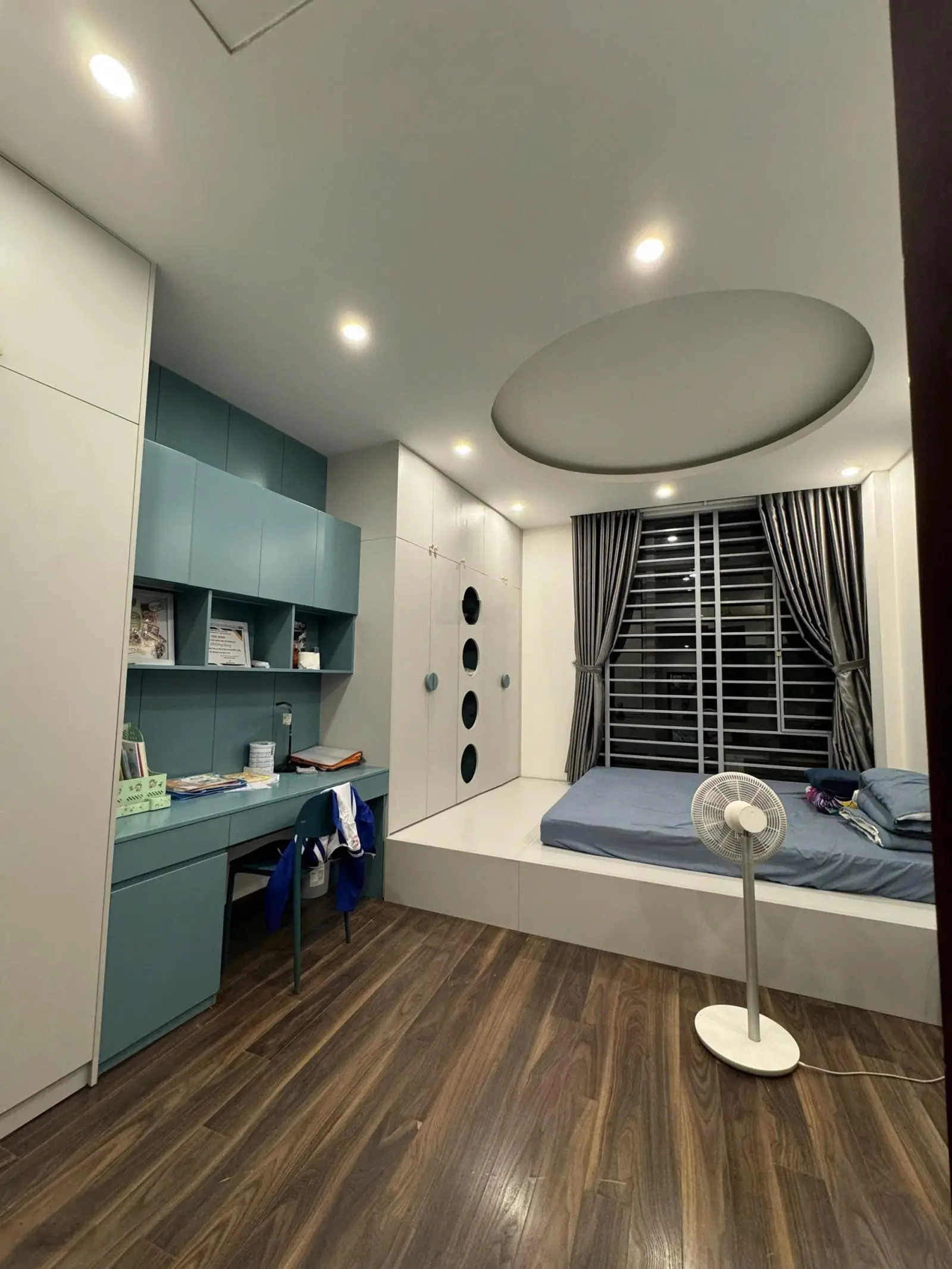 Cần bán gấp nhà phố vọng, hai bà trưng 54m2 x 5 tầng thang máy, ô tô, nhỉnh 13 tỷ.