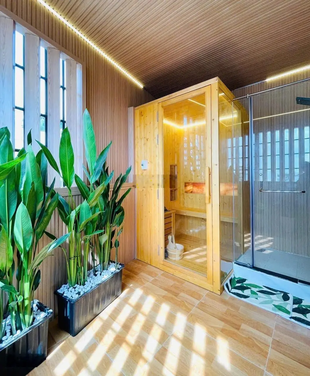 Bán nhà hẻm kinh doanh Lê Thị Bạch Cát, Q11 gần chợ Phú Thọ . DT: 47,8m2 / 2,65 tỷ