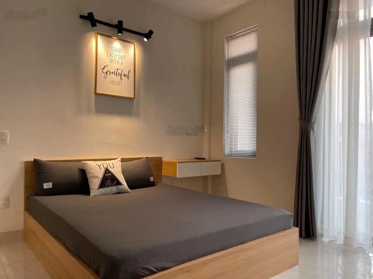 Nhà đẹp chính chủ có sổ hồng hoàn công ngay trung tâm Long Trường Q9, 57m2 1T 2 lầu ST, chỉ 5,5 tỷ