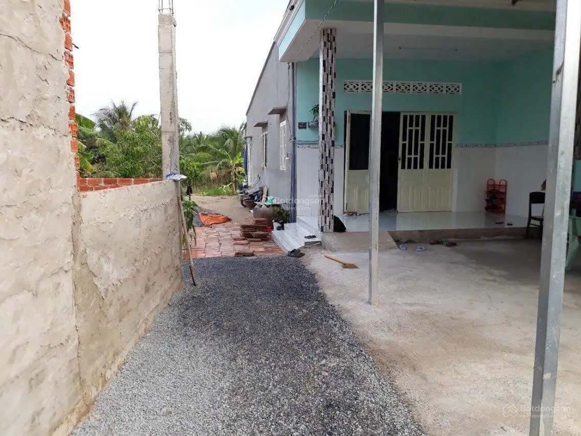 Hàng ngộp giá thơm 740m2 có 300m2 thồ cư đường xe tải giá 4.5ti