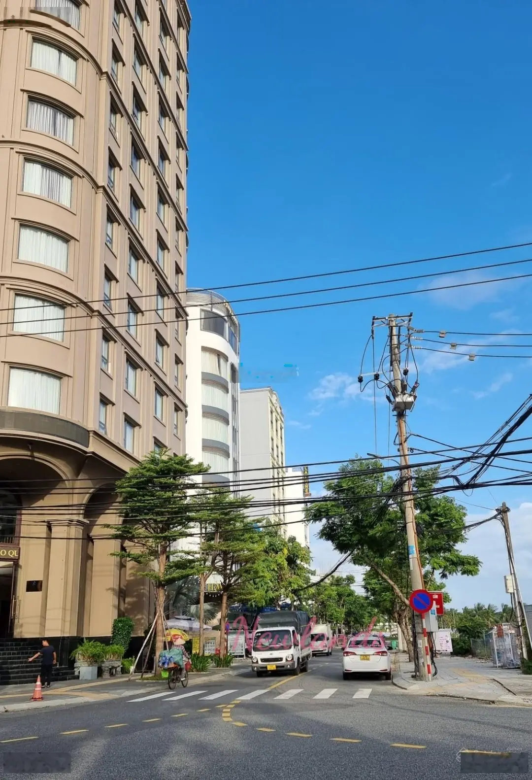 Bán cặp đất đẹp 190m2 (10x19m) - MT đường Hà Chương - gần sát biển Mỹ 100m, đối diện TT thương mại