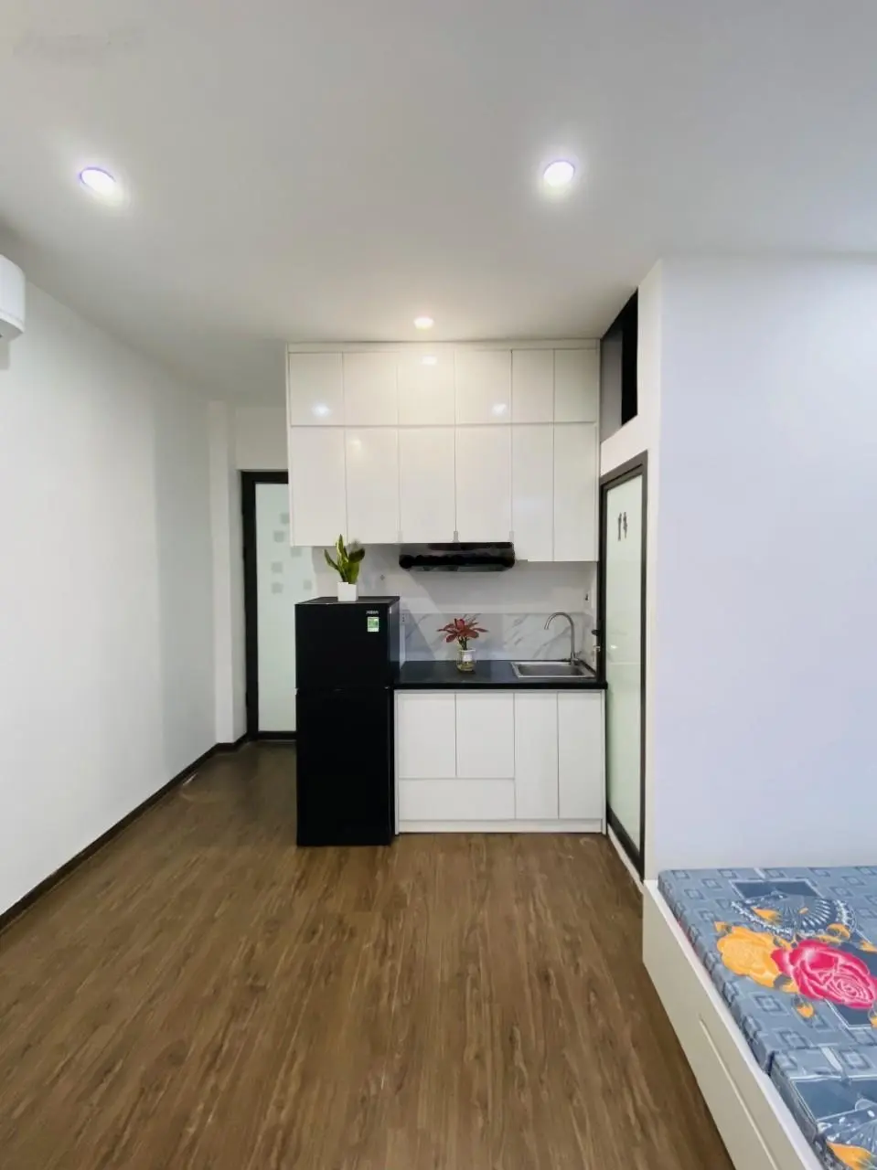 BÁN NHÀ HỒ TÙNG MẬU 6T THANG MÁY, DÒNG TIỀN 720 TRIỆU/ NĂM - OTO VÀI BƯỚC CHÂN, NHỈNH 8 TỶ.