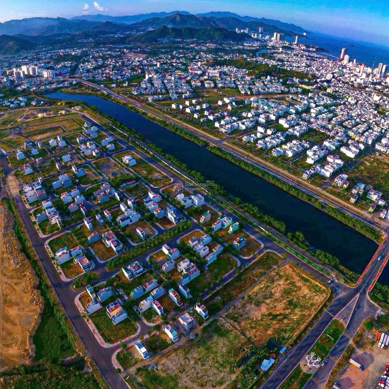 Bán đất nền dự án tại dự án khu đô thị Mỹ Gia, Nha Trang, Khánh Hòa diện tích 100m2 giá 2 tỷ 700tr
